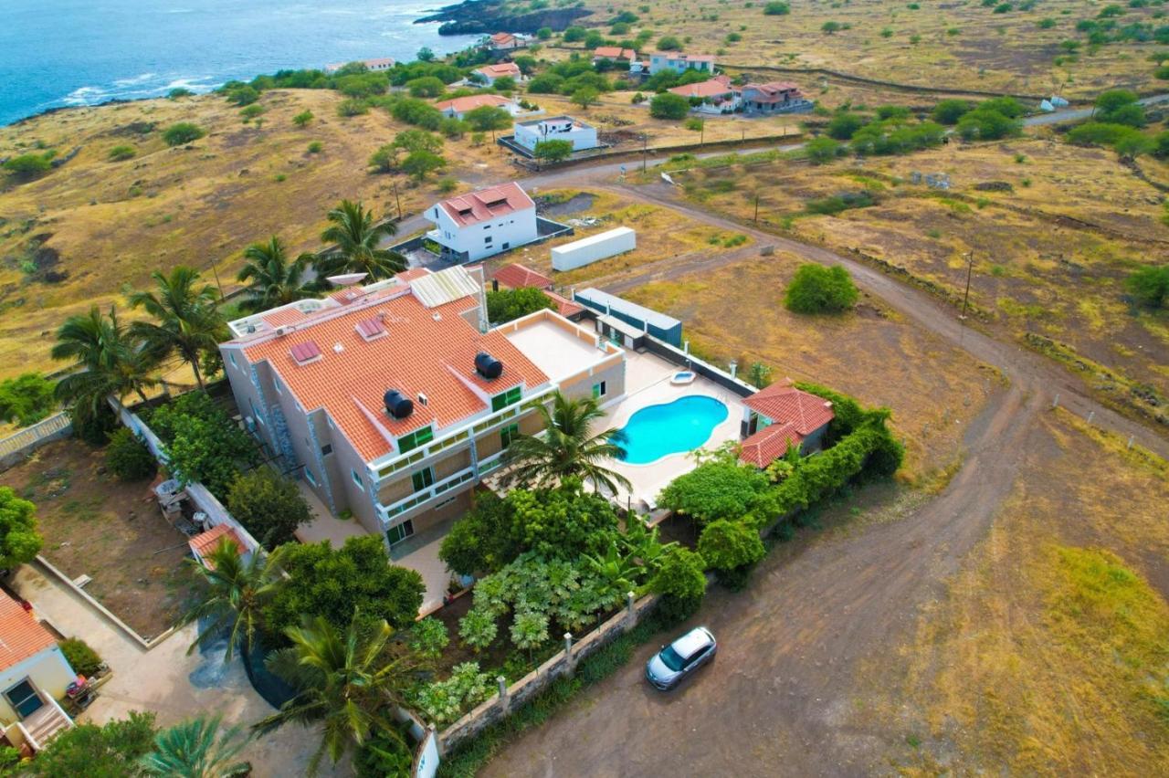 Cidade Paradise Guesthouse Cidade Velha ภายนอก รูปภาพ