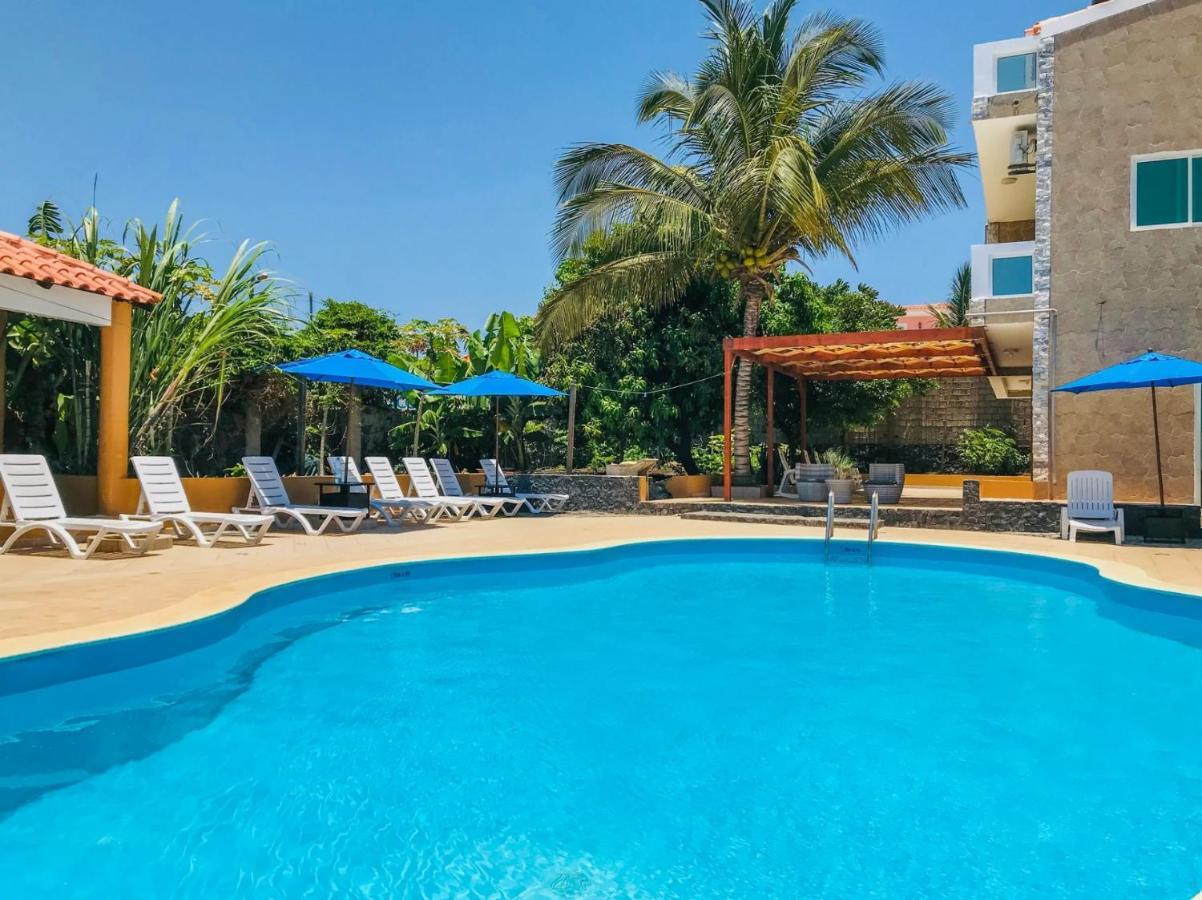 Cidade Paradise Guesthouse Cidade Velha ภายนอก รูปภาพ