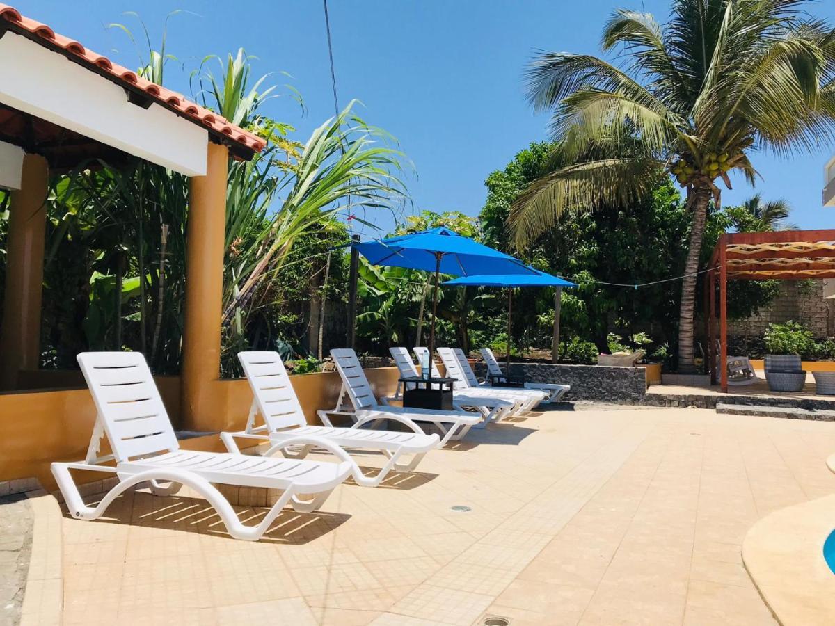 Cidade Paradise Guesthouse Cidade Velha ภายนอก รูปภาพ
