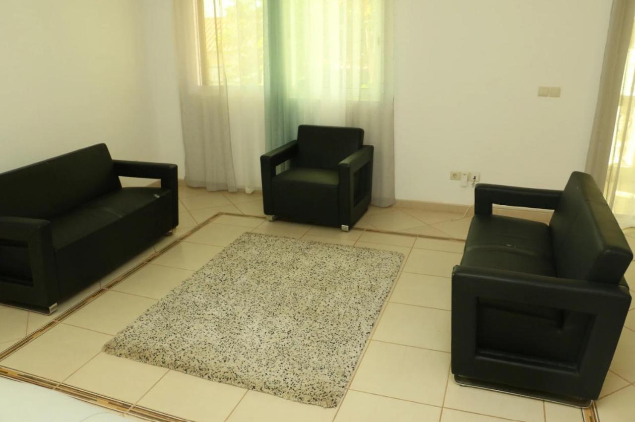 Cidade Paradise Guesthouse Cidade Velha ภายนอก รูปภาพ