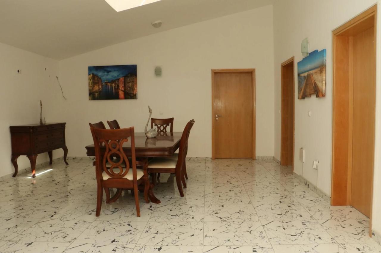 Cidade Paradise Guesthouse Cidade Velha ภายนอก รูปภาพ