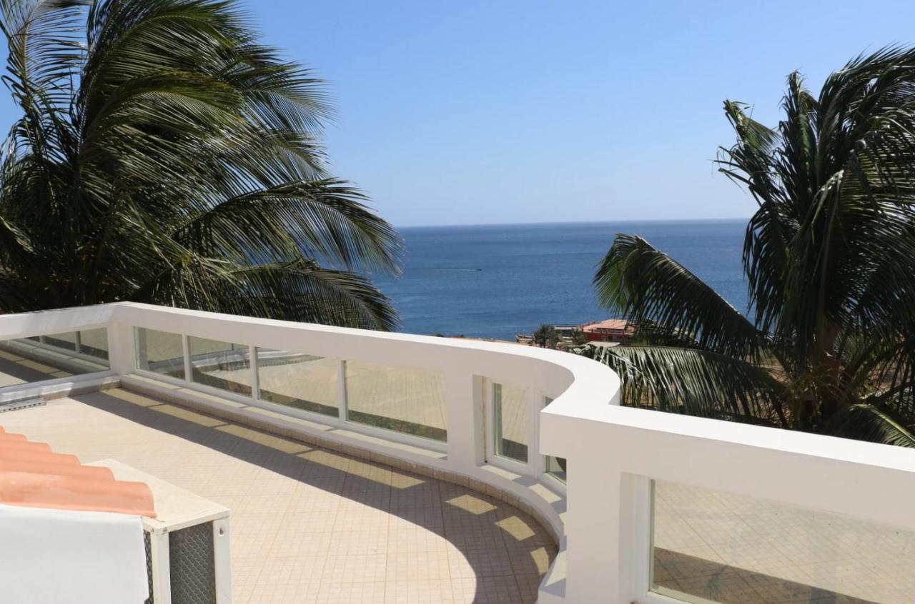 Cidade Paradise Guesthouse Cidade Velha ภายนอก รูปภาพ